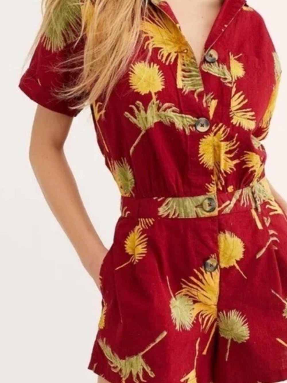 Free People Hawaiian Print Retro Vibe Button Up Jumpsuit/Romper Size XS • NWT